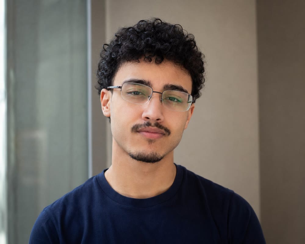 Portrait of Issam Belayachi